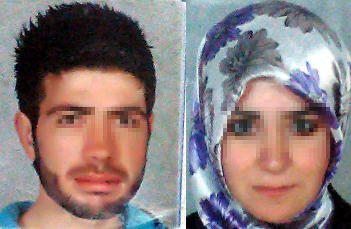Bir Yıllık Eşini Adliyede Bıçakladı