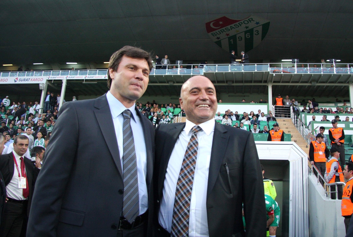 Bursaspor\'la Gaziantepspor Arasında Teknik Direktör Kavgası