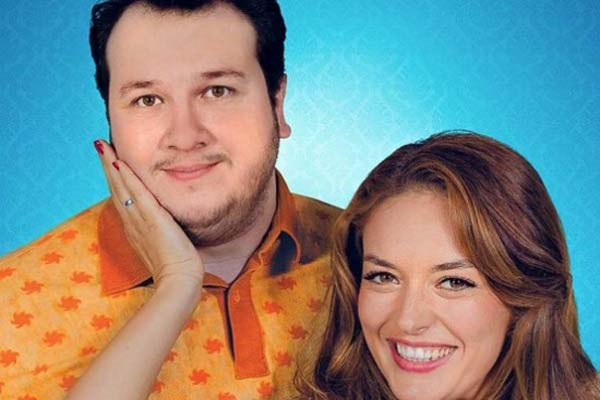 Ünlü Komedyene Büyük Komplo!