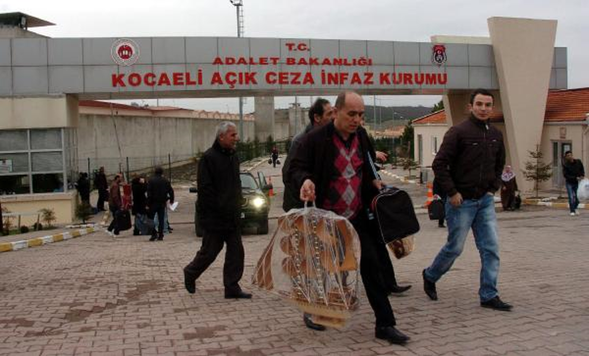 Cezaevlerinde Büyük Heyecan