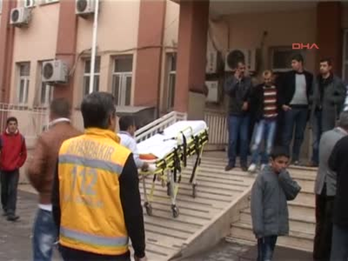 Diyarbakır Bismil\'de Soba Zehirlenmesi 2 Ölü Bismil\'de Soba Zehirlenmesi: 2 Ölü