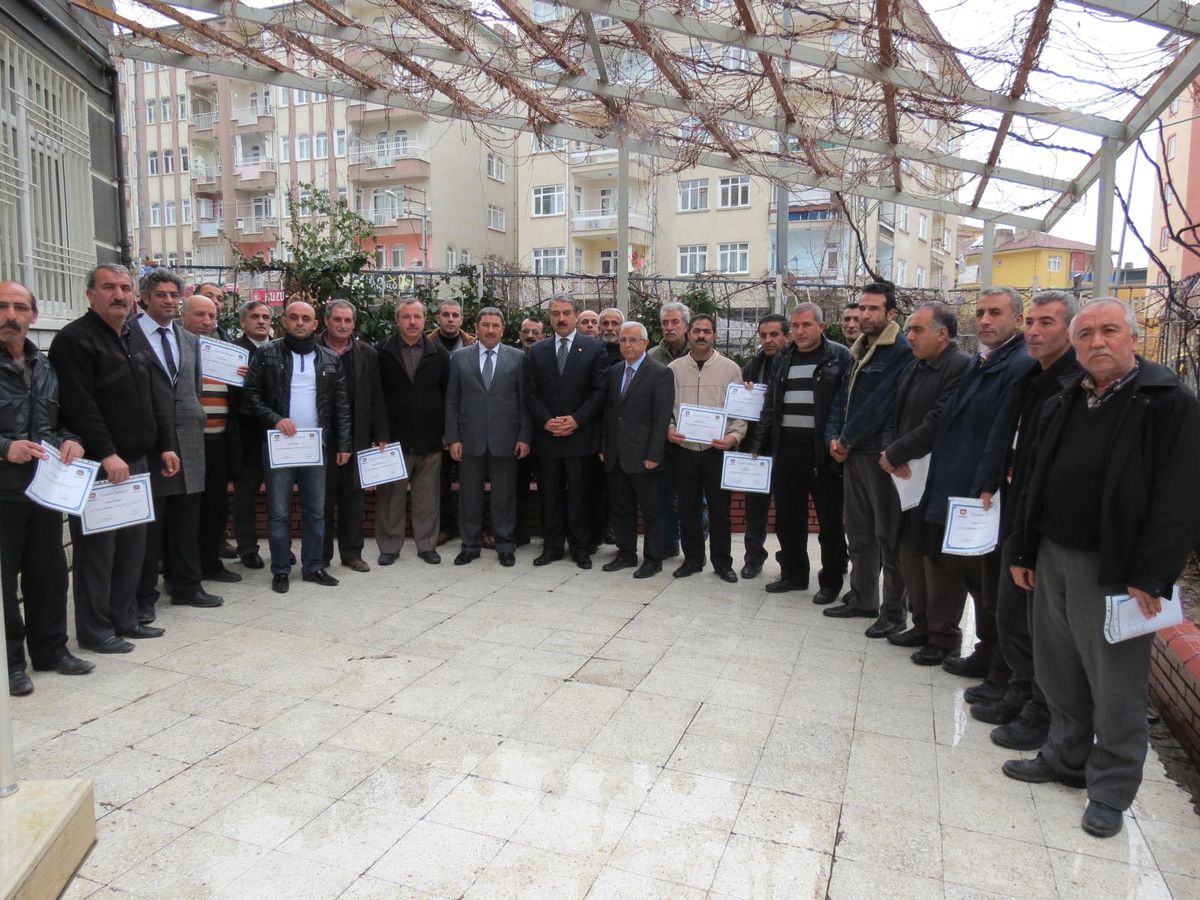 Malatya\'da Taksicilere Sertifika Verildi