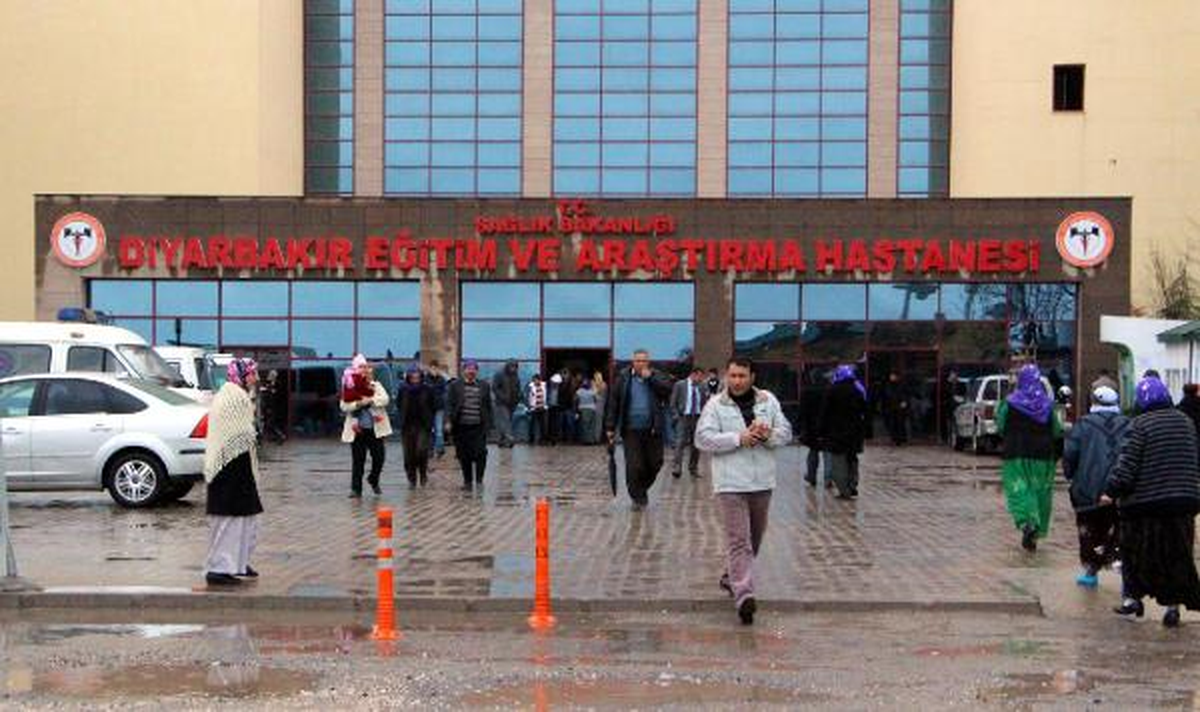 Hastanede Asansörün Halatı Koptu; 13 Kişi Faciadan Son Anda Kurtuldu