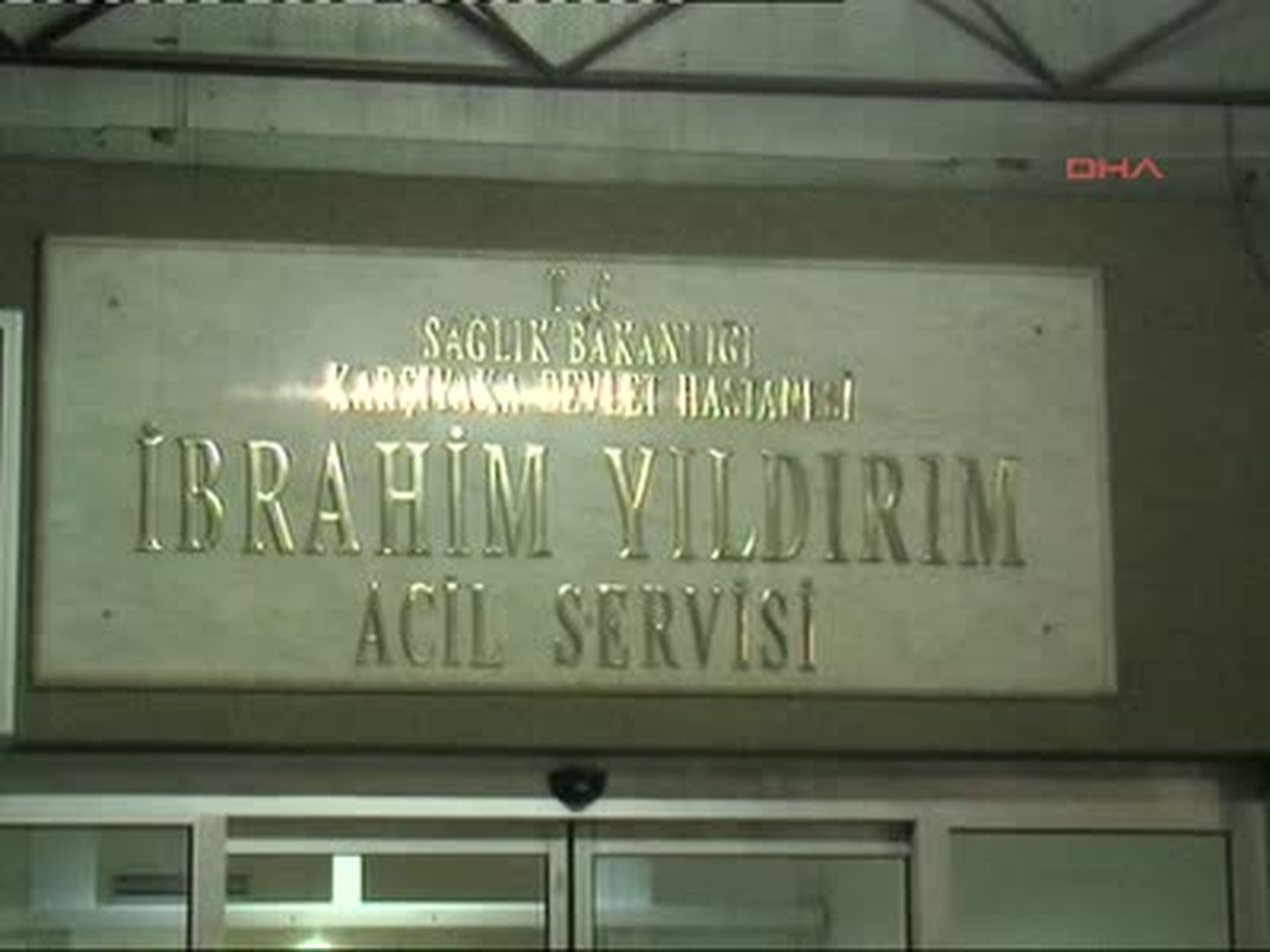 İzmir Bıçaklandığını Evinde Anladı Bıçaklandığını Evinde Anladı