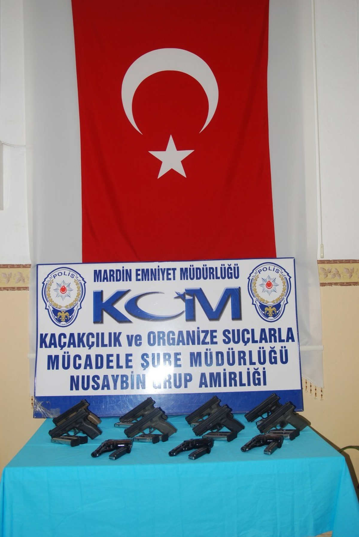 Kızıltepe\'de 11 Adet Tabanca Ele Geçirildi