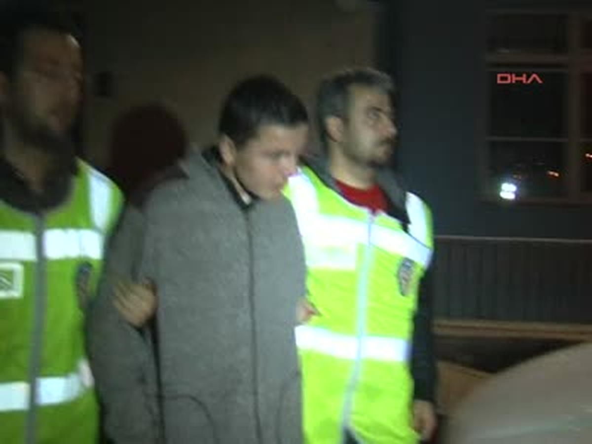 Konya Okuldan Çaldıkları Malzemeleri Satarken Yakalandı Okuldan Çaldıkları Malzemeleri Satarken...