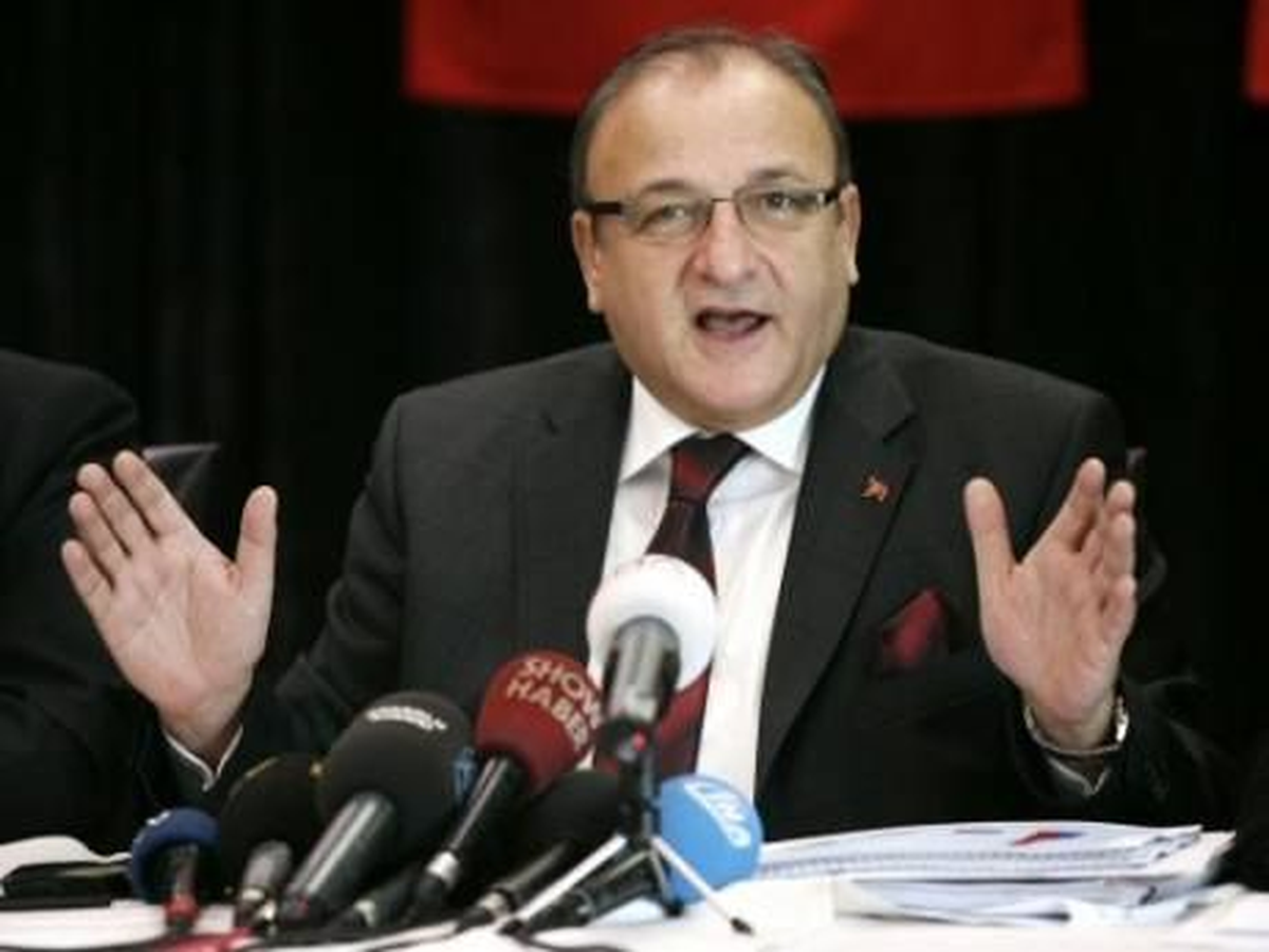 Vural: Yavuz Hırsız Ev Sahibini Bastırır