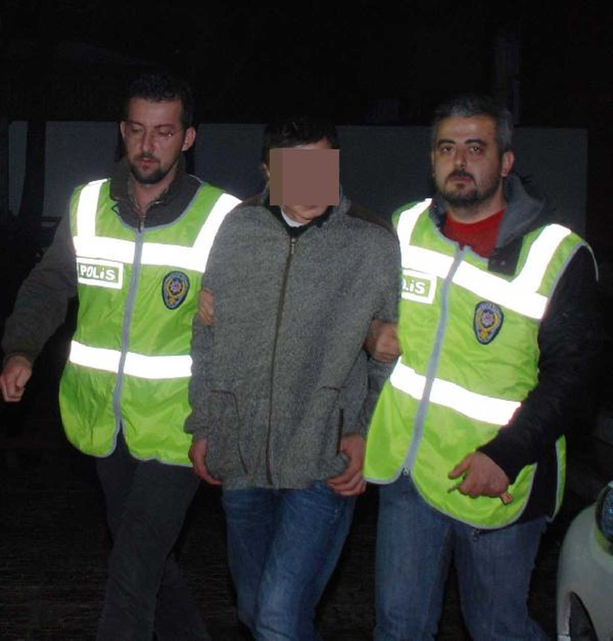Okuldan Çaldığı Malzemeleri Satarken Yakalandı