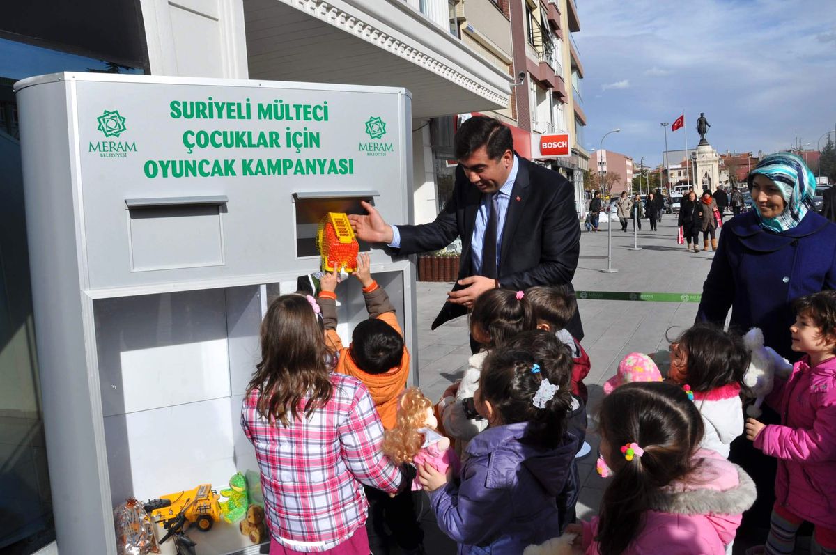 Oyuncaklarını Suriyeli Kardeşlerine Gönderdiler