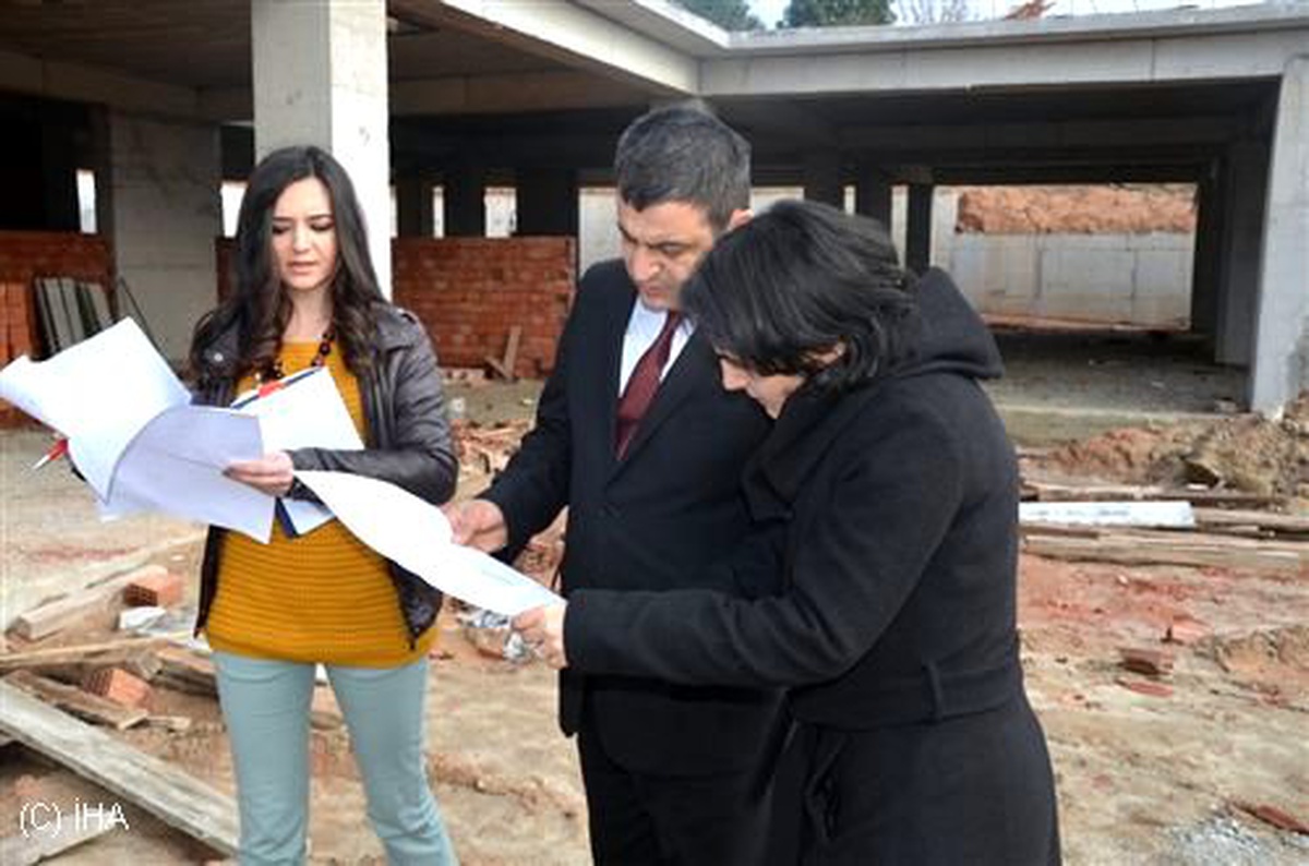 Rektör Laçiner Anaokulu İnşaatını İnceledi