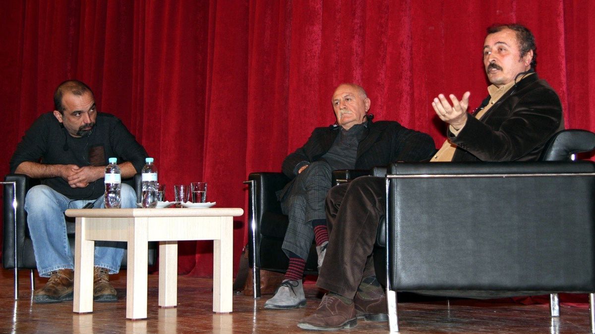 Sanatın Dünü Bugünü Kahve Sohbetinde