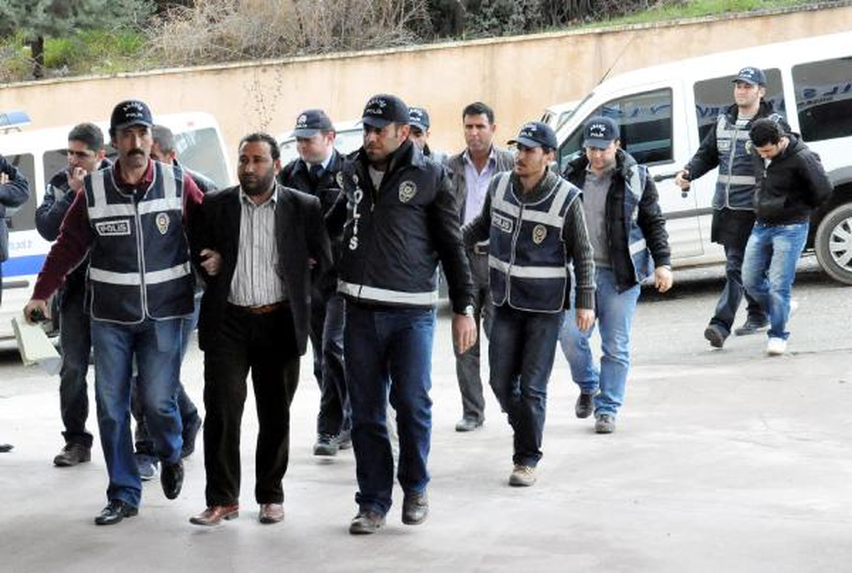 Şanlıurfa\'da 5 Telefon Dolandırıcısı Yakalandı
