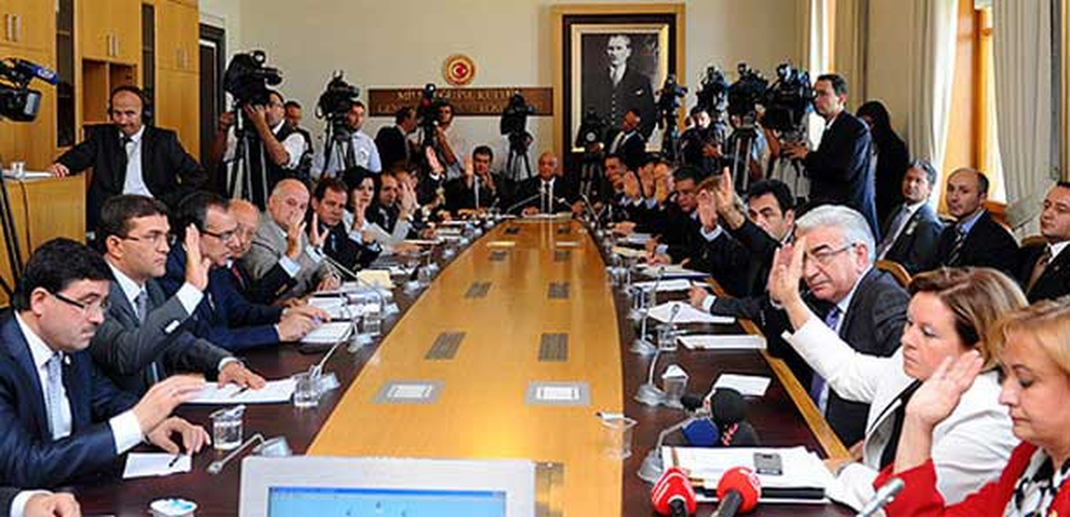 TBMM Terör Alt Komisyonu\'nda İlginç Diyaloglar