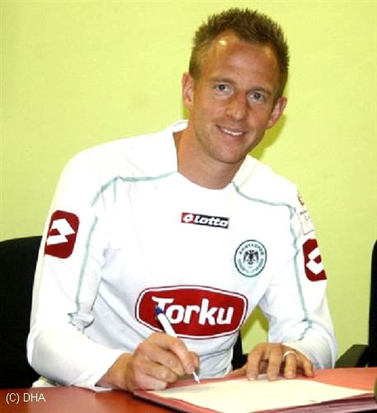 Torku Konyaspor\'a Hollandalı Golcü
