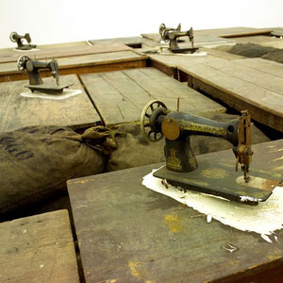 'Yoksul Sanat'ta Buluştular