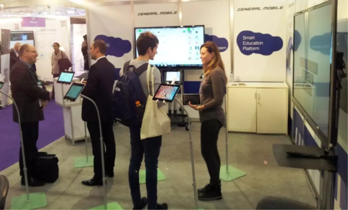 Akıllı Eğitim Platformu Fuarda Fark Yarattı