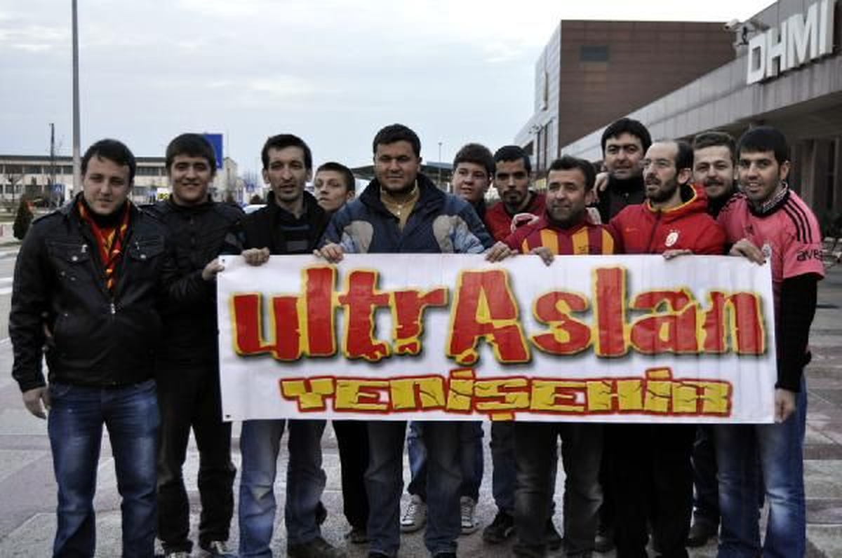 Bursa\'da Galatasaray Maçına Yoğun İlgi