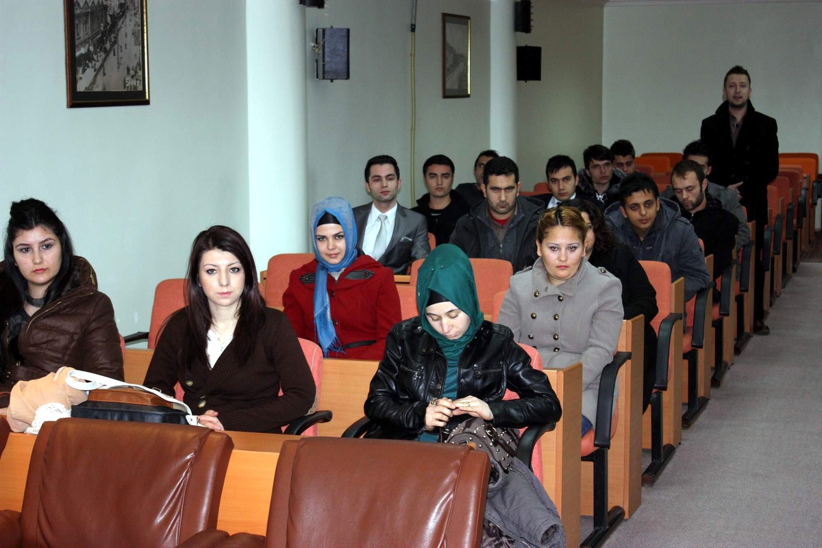 Çağrı Merkezi Mülakatlarına Sivas Ticaret Sanayi Odası\'nda Başlandı