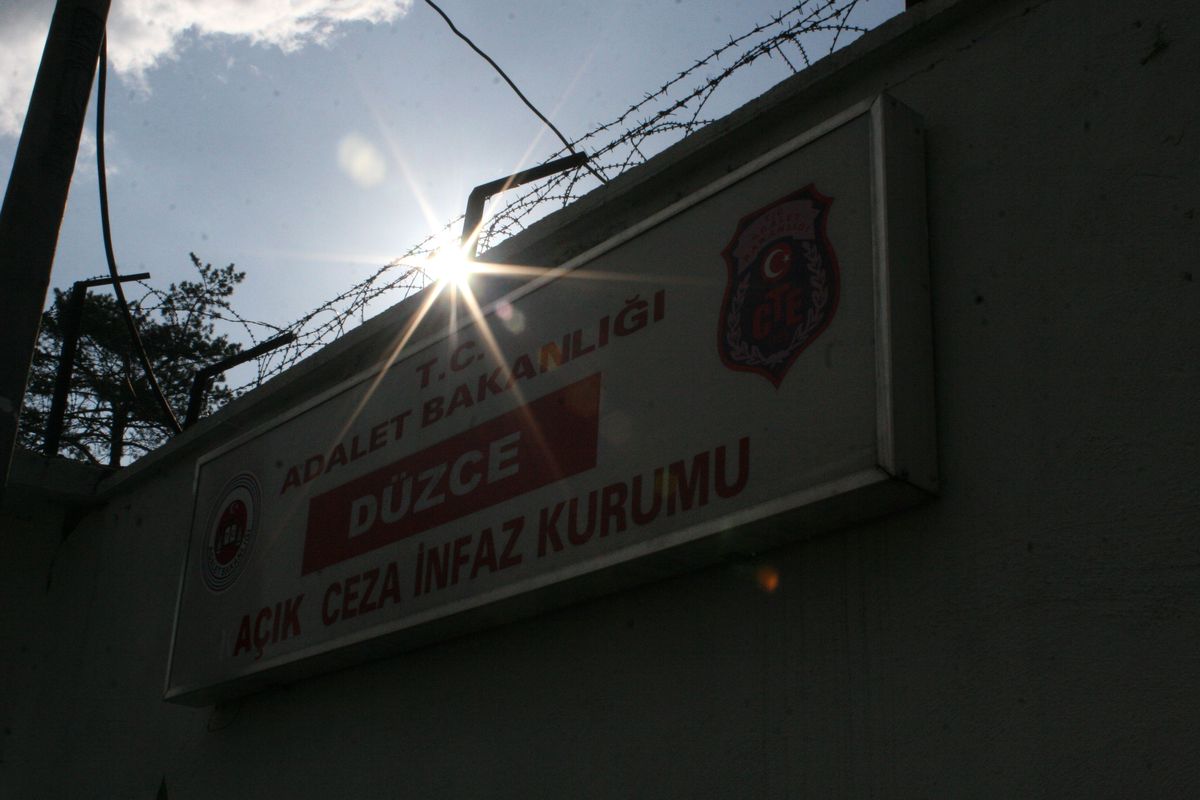 Düzce\'de 91 Hükümlü Güneşi Gördü