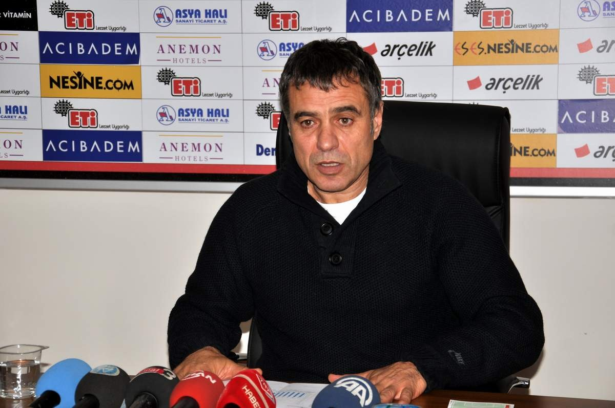 Ersun Yanal: "Batuhan\'ı Bu Takımda Görmek İstemiyorum"