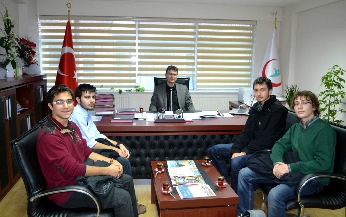Genç Beyinler Çocuk Derneği\'nden, Halk Sağlığı Müdürü Demir\'e Ziyaret