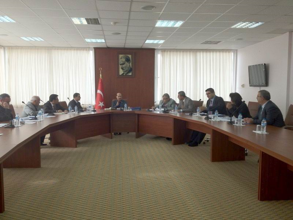Genel Sekreter Bolat, Birim Müdürleriyle Toplantı Yaptı