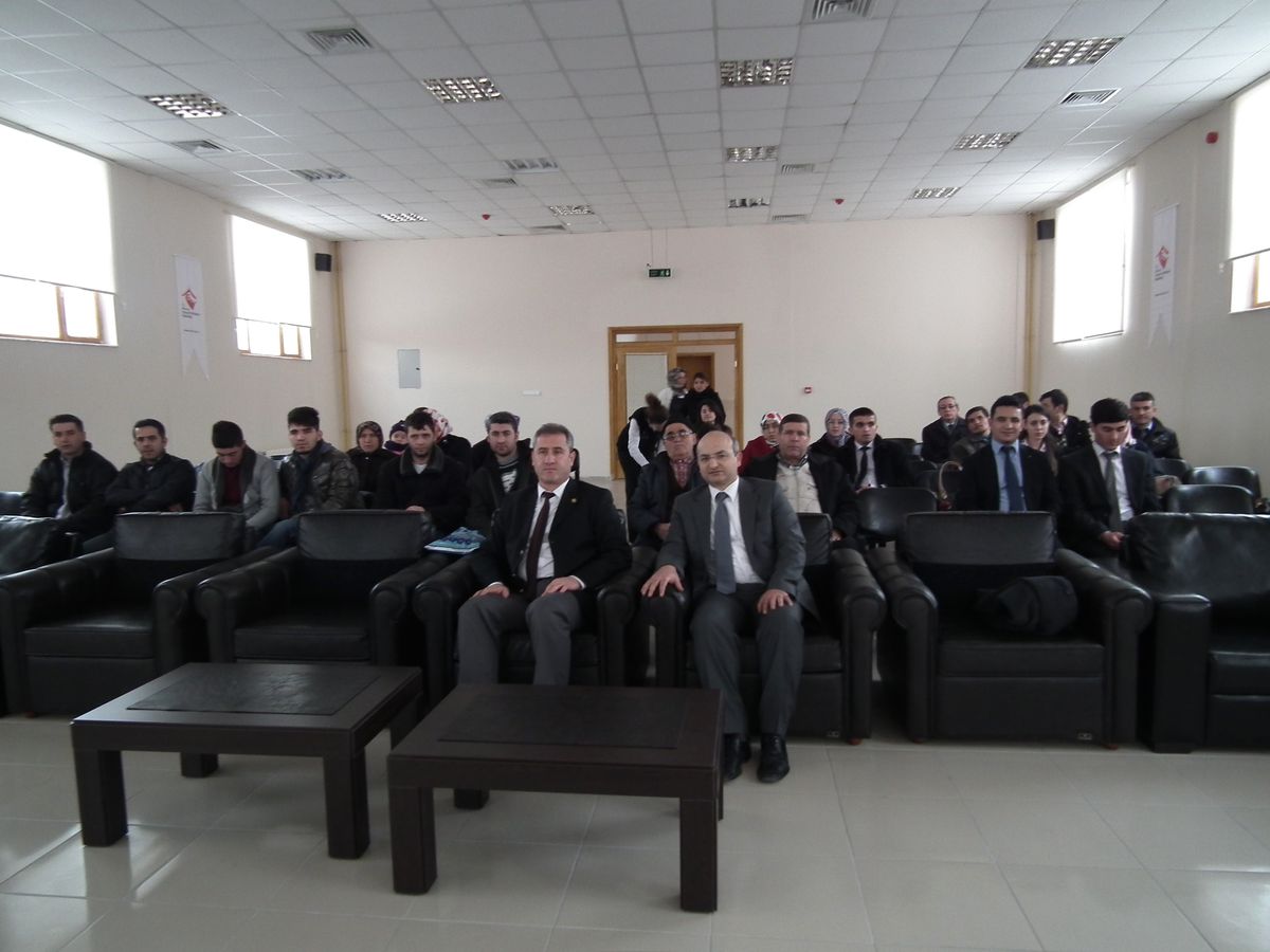 İş-Kur\'dan" İş Arama Seminer"