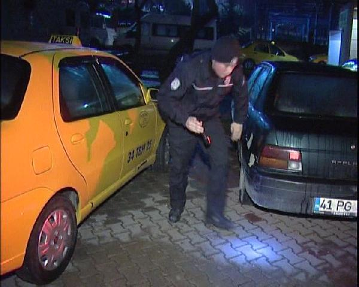 Kağıthane\'de Yol Ortasında Cinayet