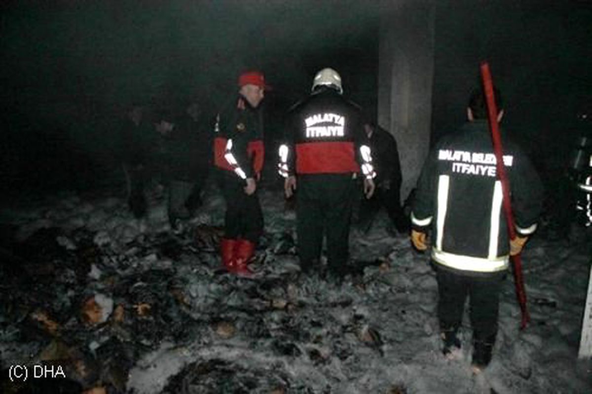 Kayısı Fabrikasında Korkutan Yangın