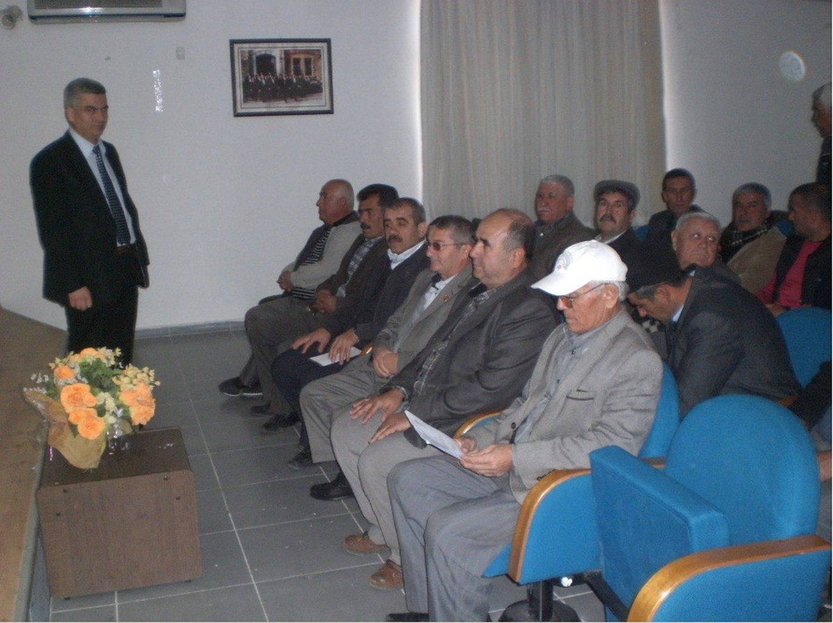 Muhtarlara Güvenli İnternet Semineri