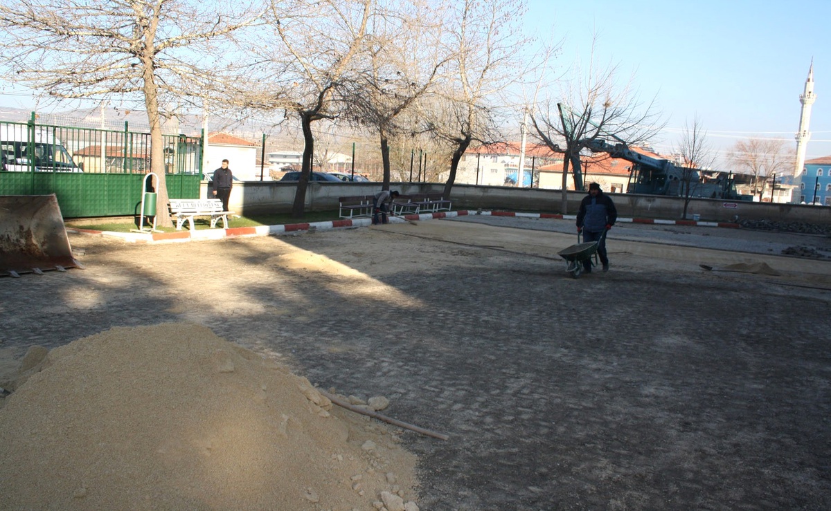 Rehabilitasyon Merkezi Bahçesi Yenileniyor