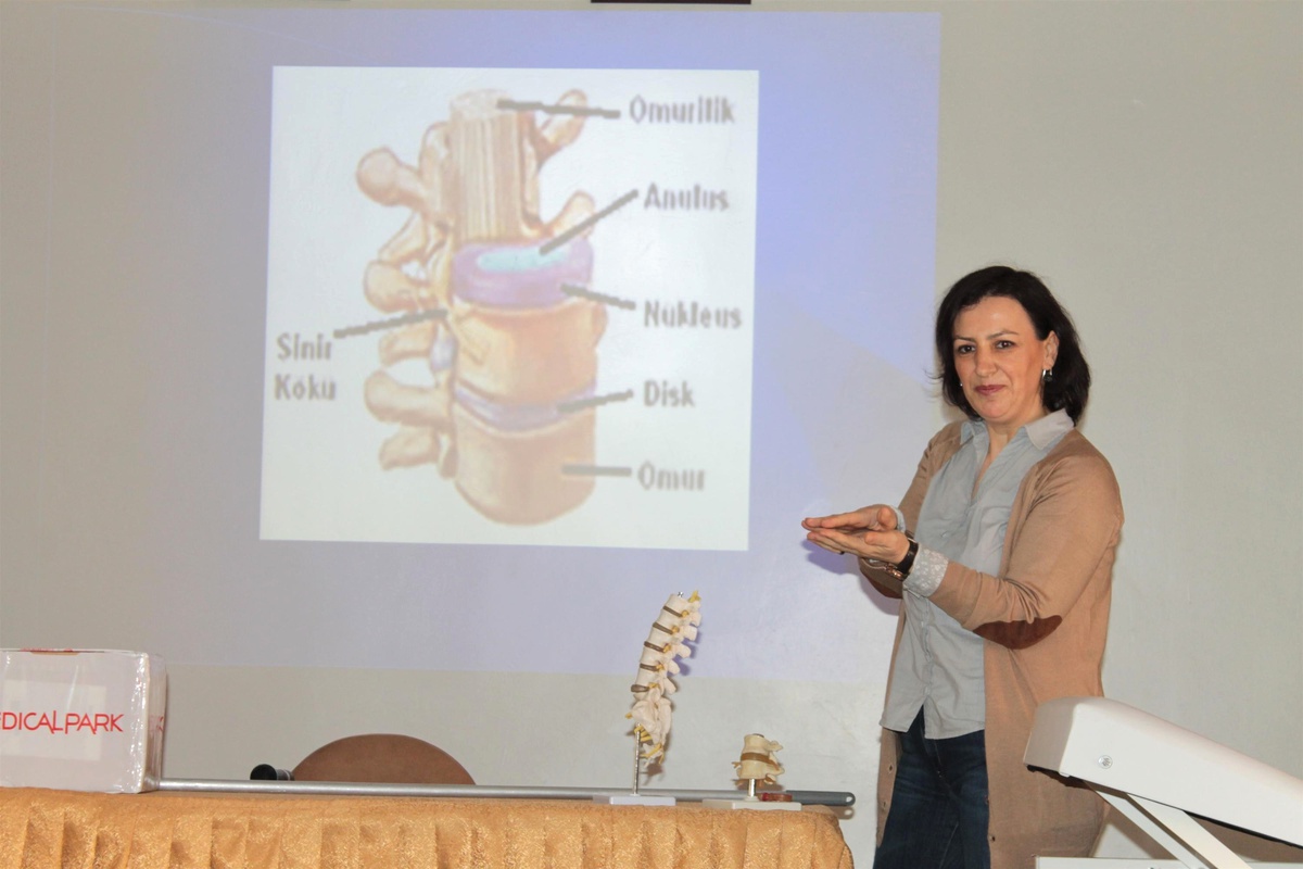 Yenişehir Belediyesi\'nden "Bel Okulu"