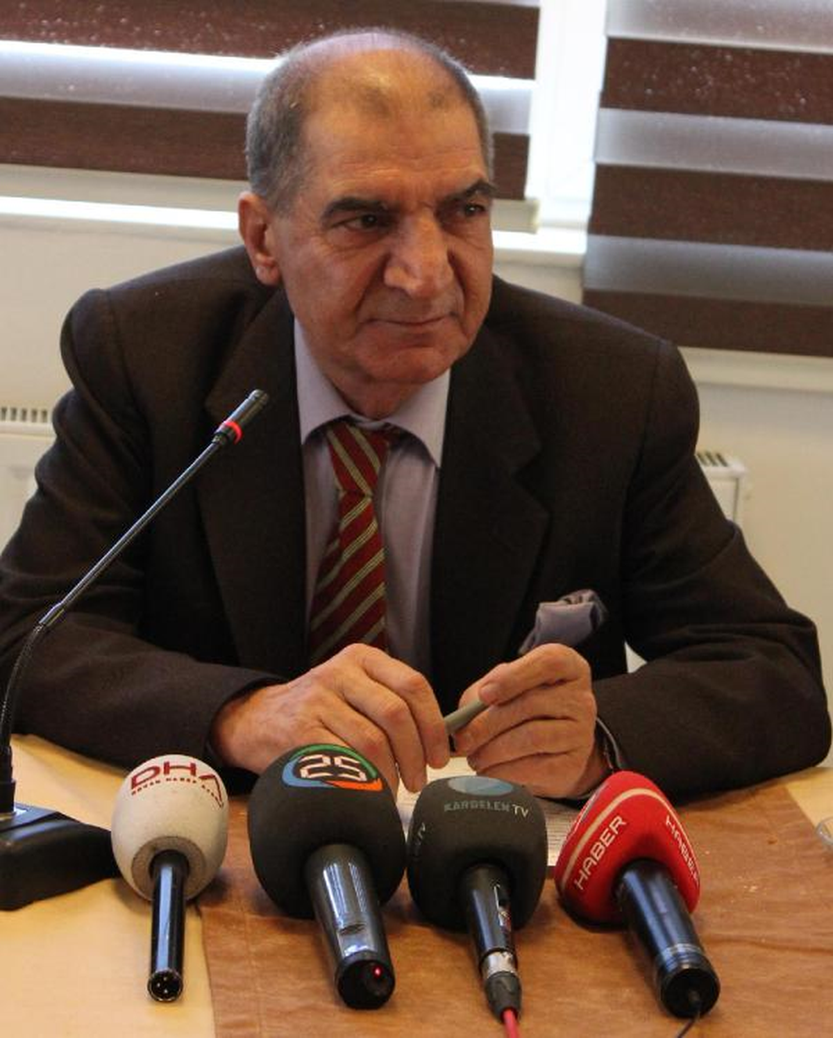 18 Baro\'dan Başörtülü Avukata Destek