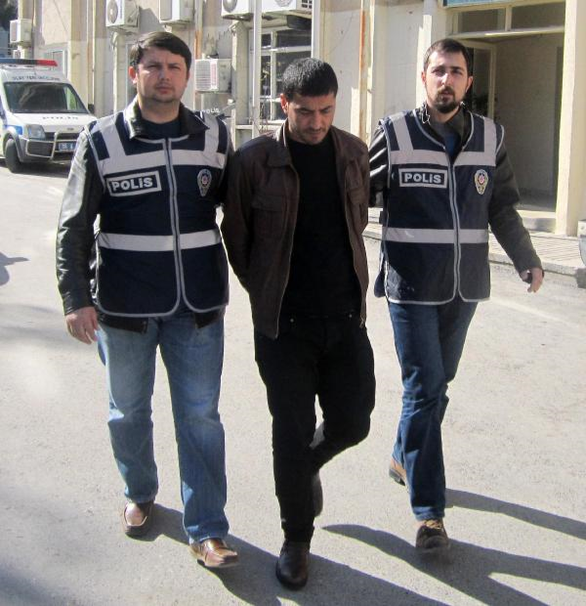Ahırda Altın Dolu Küp Yalanıyla Dolandırıcılık