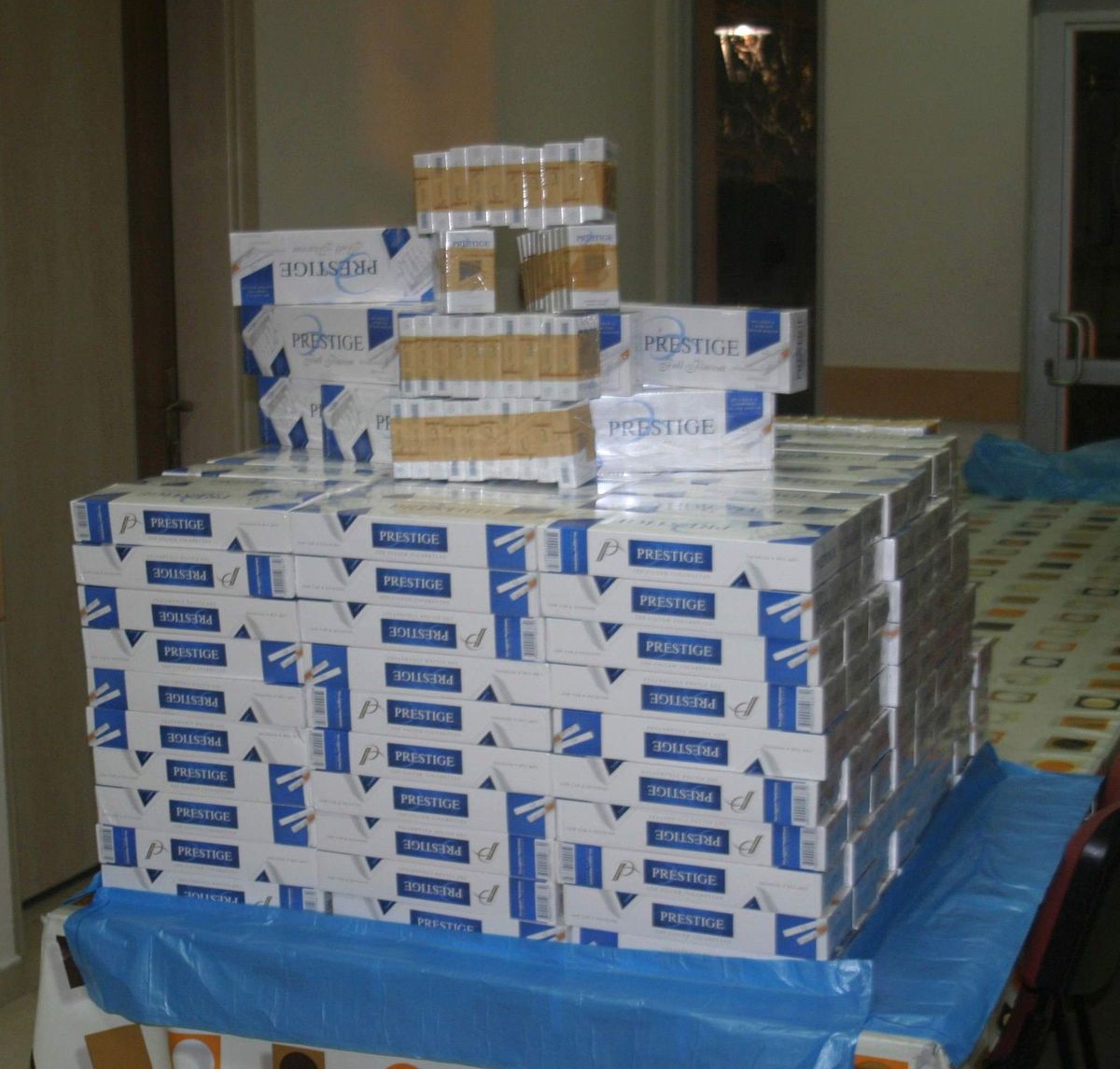 Aksaray\'da 40 Bin Paket Kaçak Sigara Ele Geçirildi