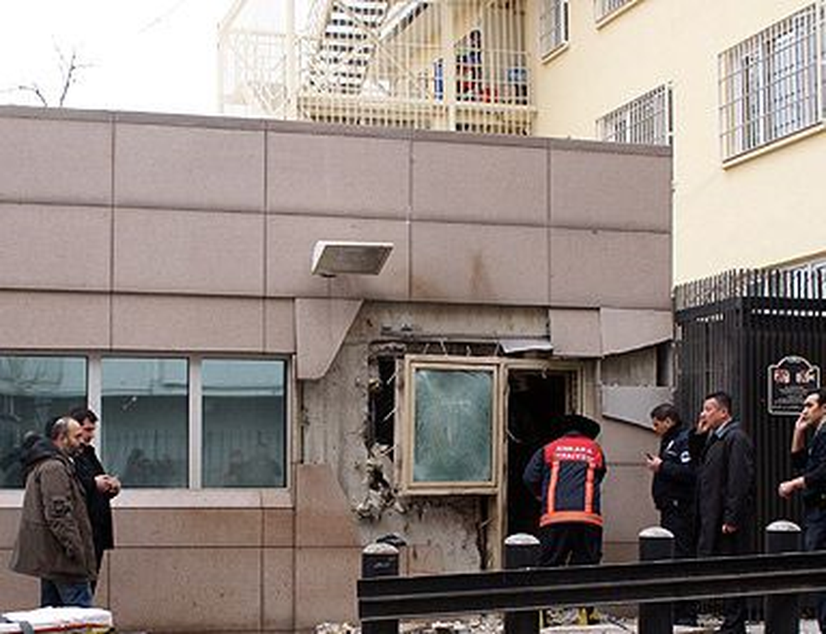 Ankara Valiliği, ABD\'nin Ankara Büyükelçiliği Girişindeki Patlama ile İlgili Yaptığı Açıklamada,...