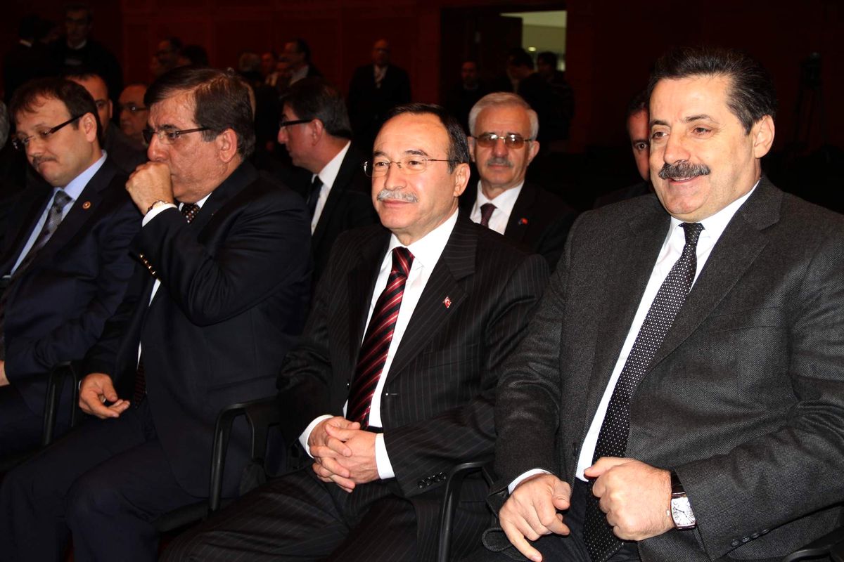 Çelik: Dosyalarını Kaçımız Okudu?