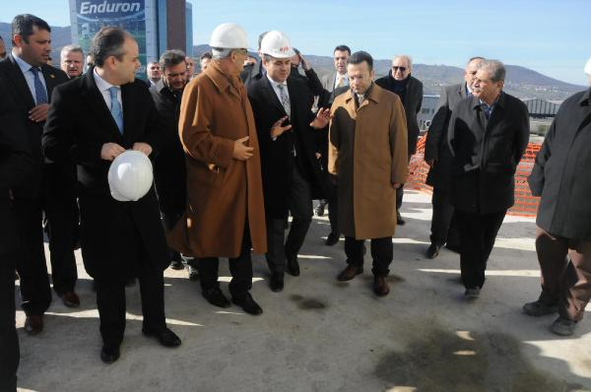 Bakan Kılıç: Bugün Recep Tayyip Erdoğan Türkiye\'si Var (2)