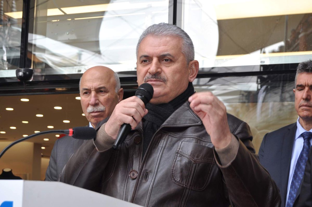 Bakan Yıldırım Ankara\'daki Saldırıyı Lanetledi