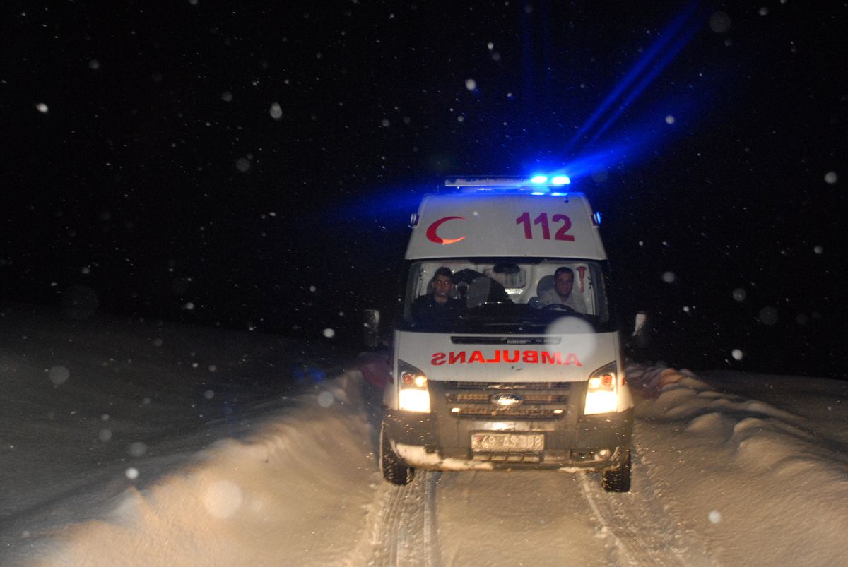 Bulanık\'ta Hasta Kurtarma Operasyonu