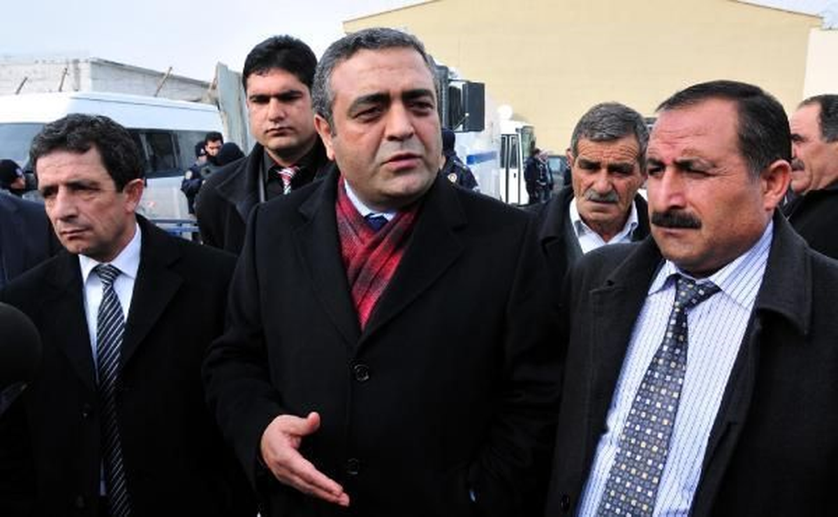 Chp\'li Tanrıkulu: Başbakan Yarattığı Canavara Sahip Çıkamıyor