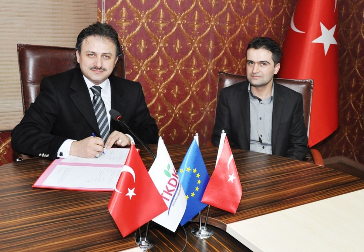 Elbistan\'da Yeni Süt Üretim Tesisi Kuruluyor