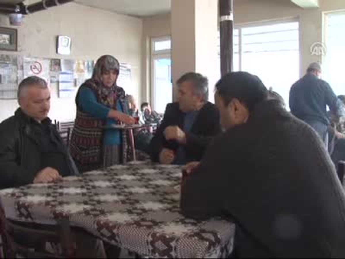 Kahvehaneler Kadınlara Emanet
