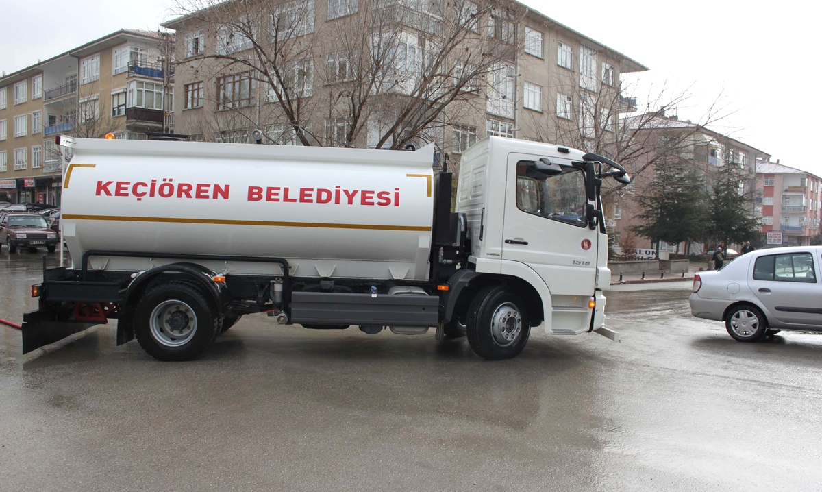 Keçiören\'de Çöp Araçları Filosu Yenilendi
