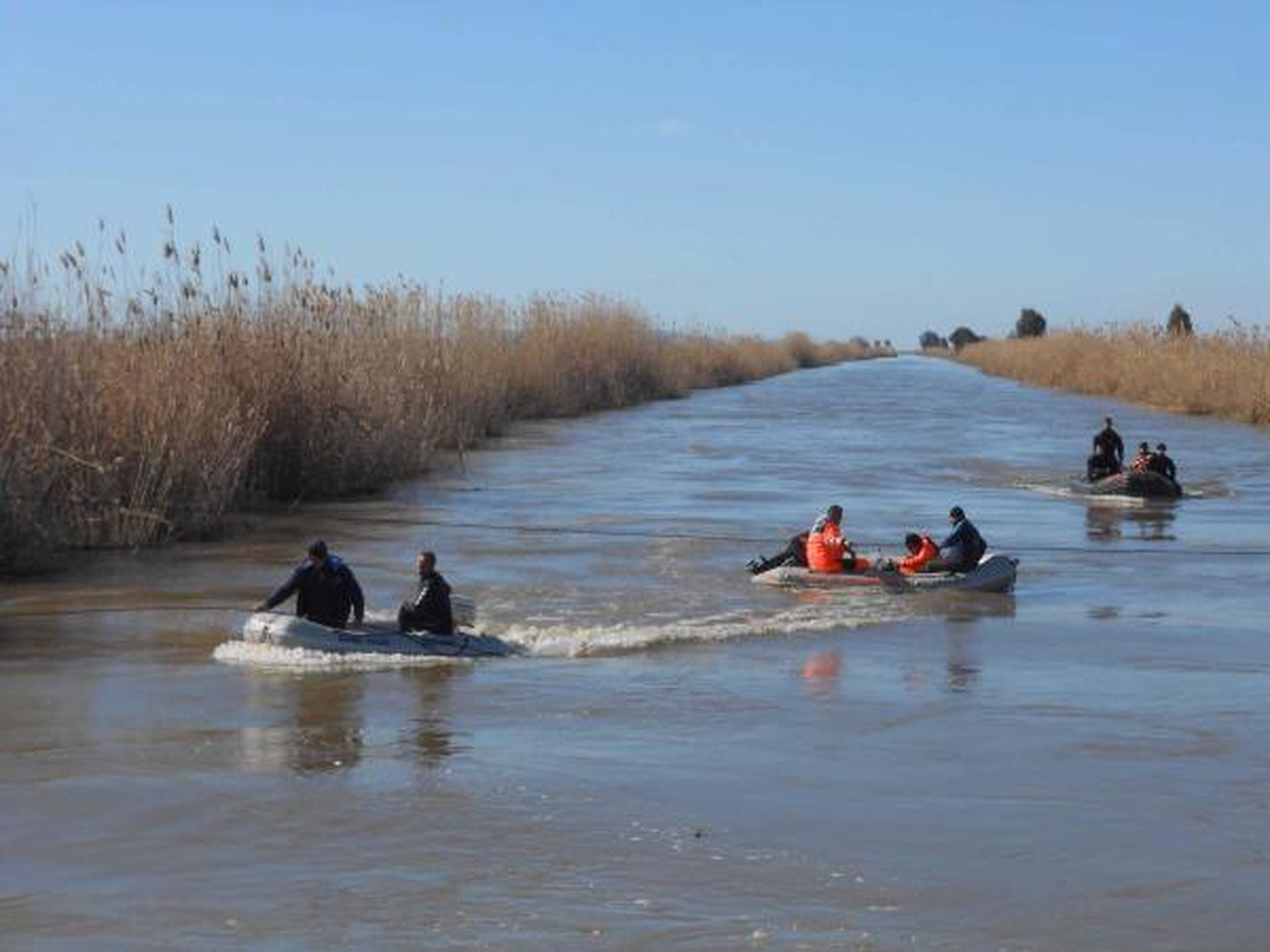 Menderes Nehri\'ne Uçan Araca Ulaşıldı (2)