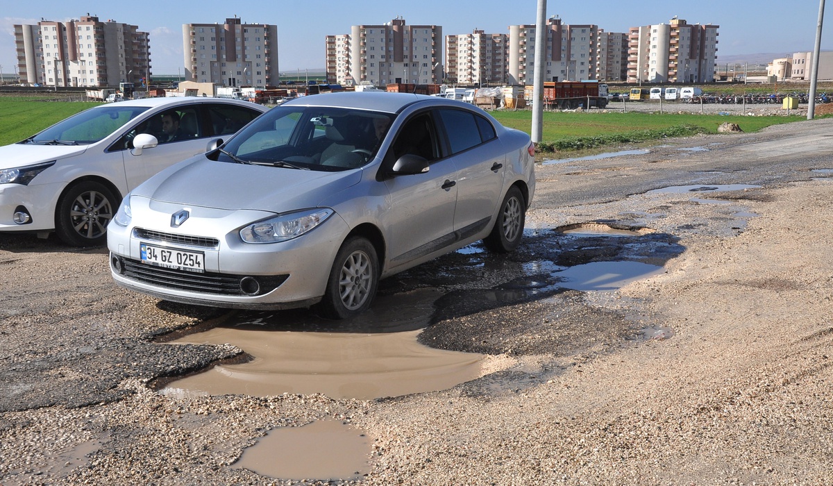 Nusaybin Şoförler Odası\'ndan Bozuk Yol Açıklaması