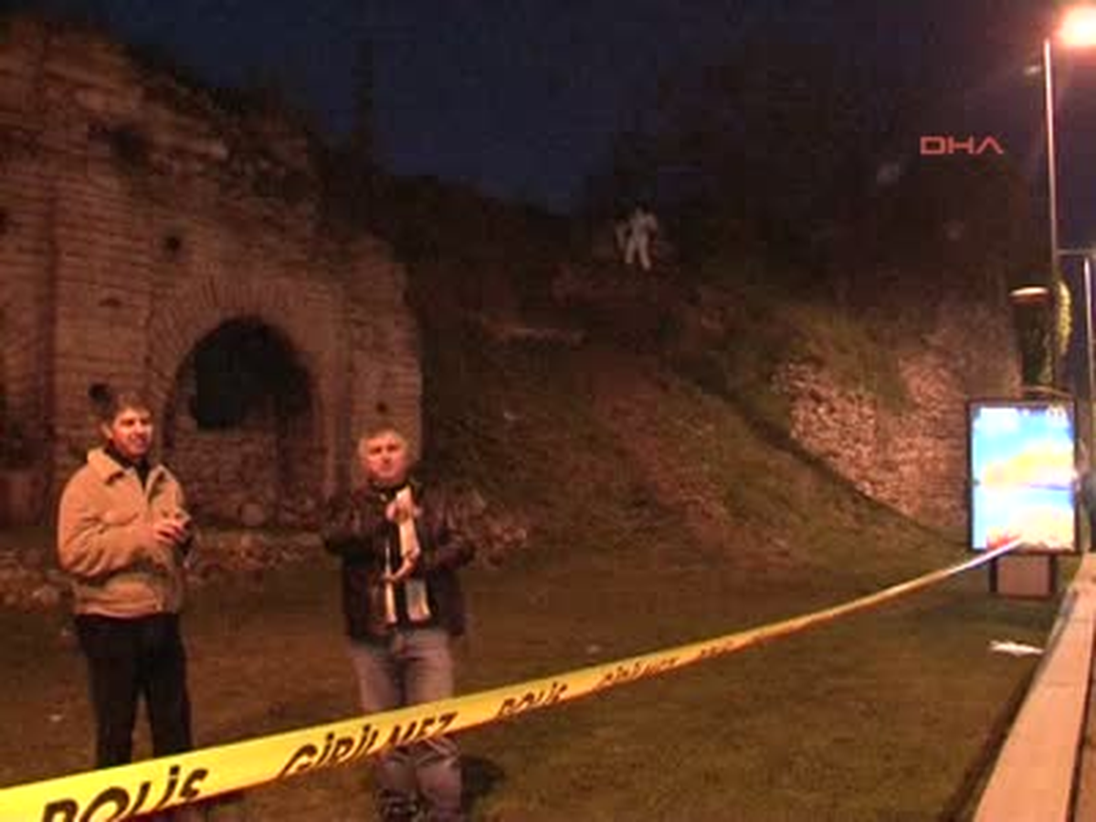Sarayburnu\'nda "Ceset" Alarmı