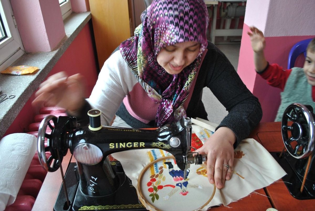 Selendi Motiflere Taşınarak Tanıtılacak