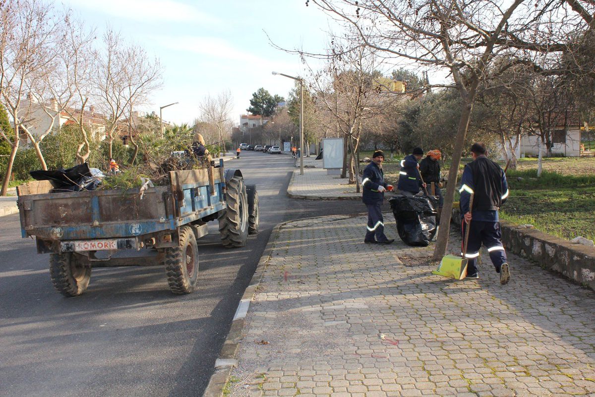 Urla\'nın Sokakları Temizlendi