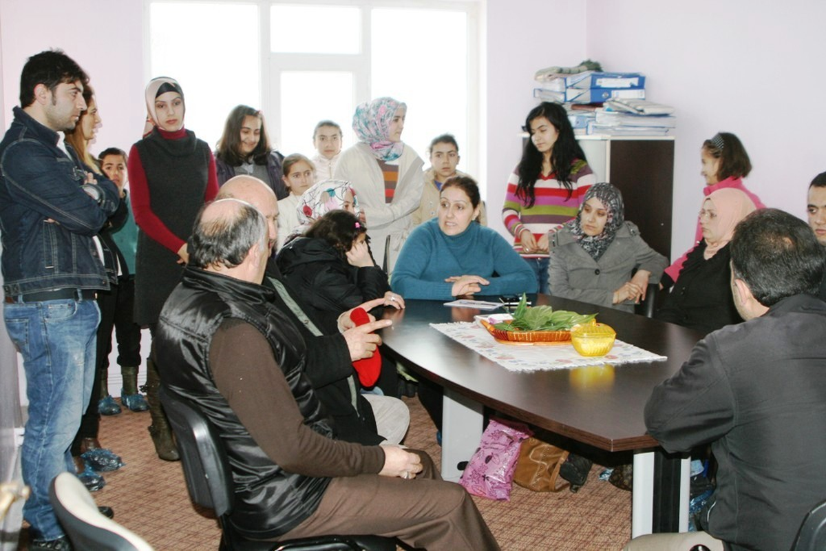 Van\'da İşitme Engelliler Lise İstiyor